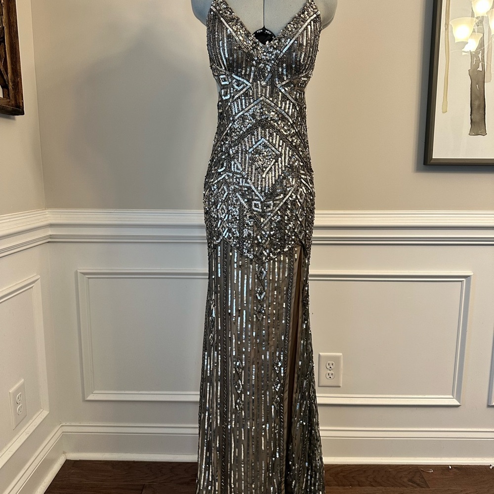 Paul Rehki Silver Beaded Sequin Prom/Evening Gown